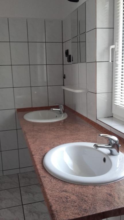 Pokoje Herta - Domek Letniskowy Stawiguda Rom bilde